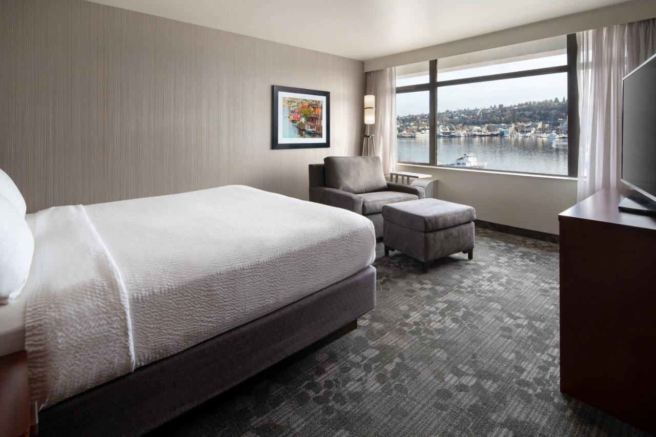 Courtyard Seattle Downtown/Lake Union Exterior photo