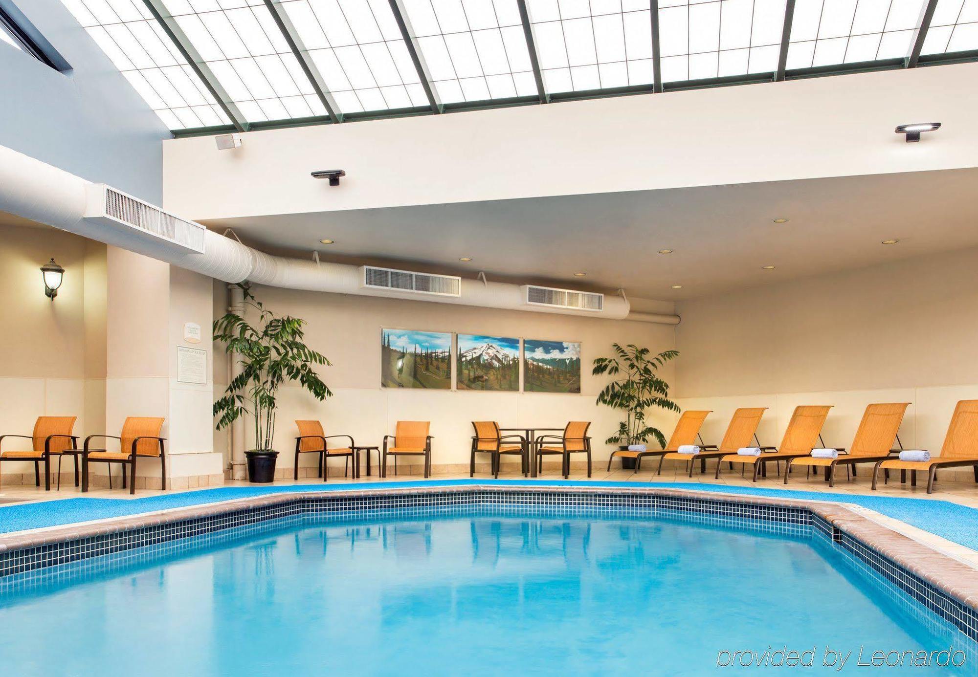 Courtyard Seattle Downtown/Lake Union Exterior photo